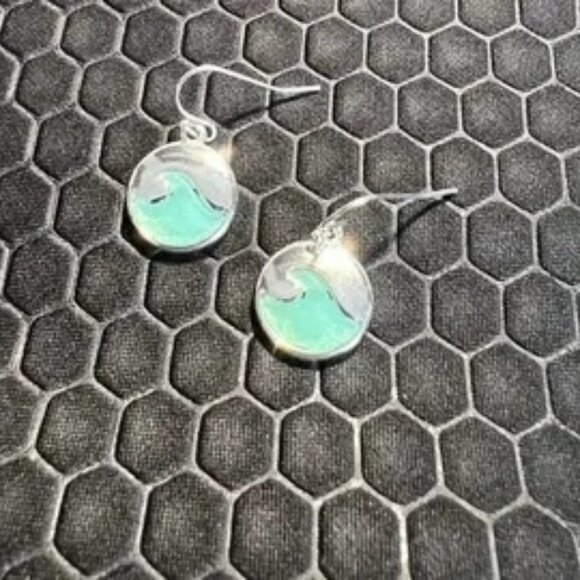 Wave Earrings Aqua and Silver 18K White Gold Plated - Picture 1 of 1
